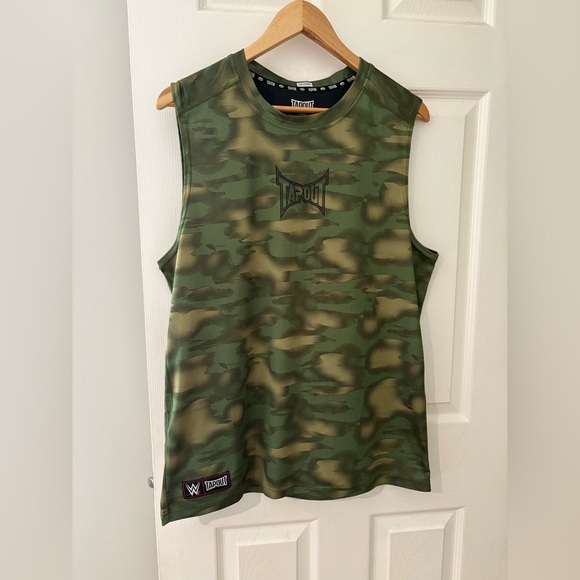 Tapout camo crew neck muscle tank WWE size large green - Picture 2 of 9